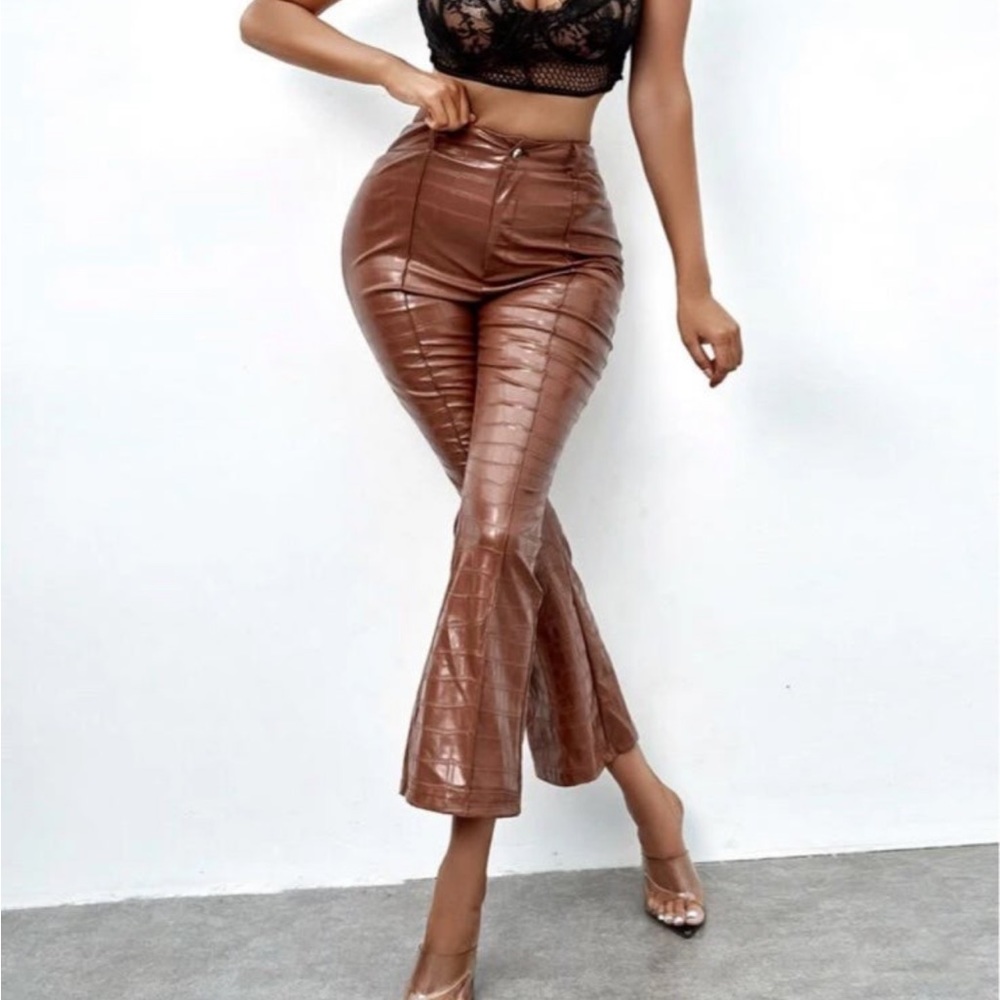 CROCODILE LEATHER PANTS